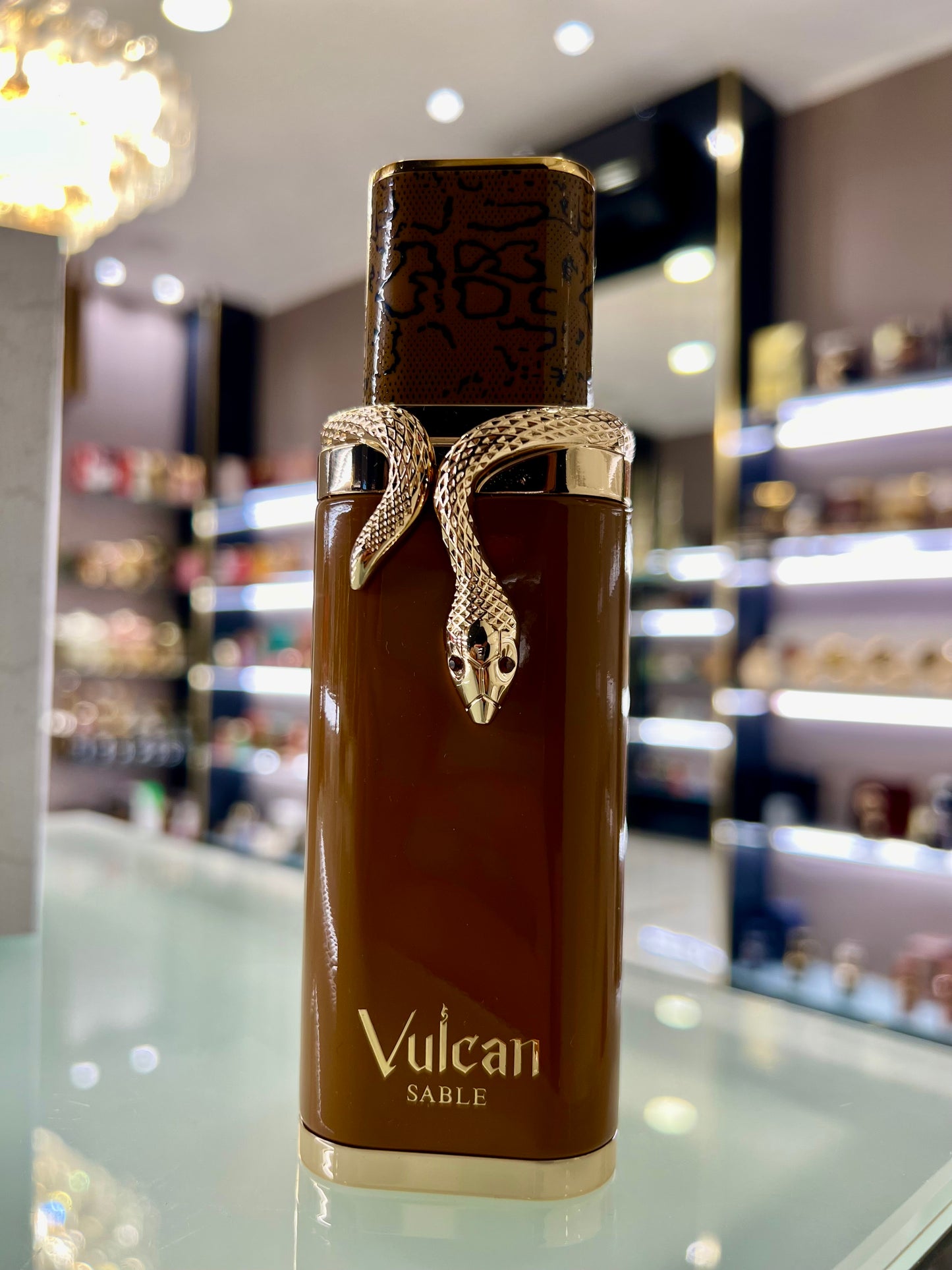Vulcan Sable di French Avenue unisex