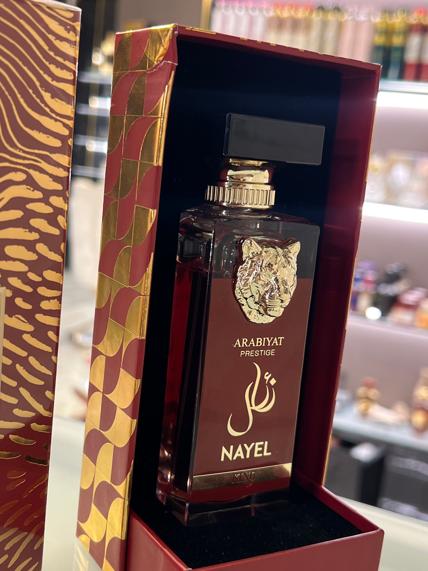 Nayel king 70ml EDP 75€ compreso la spedizione + 3 Campioncine omaggio (promozione)