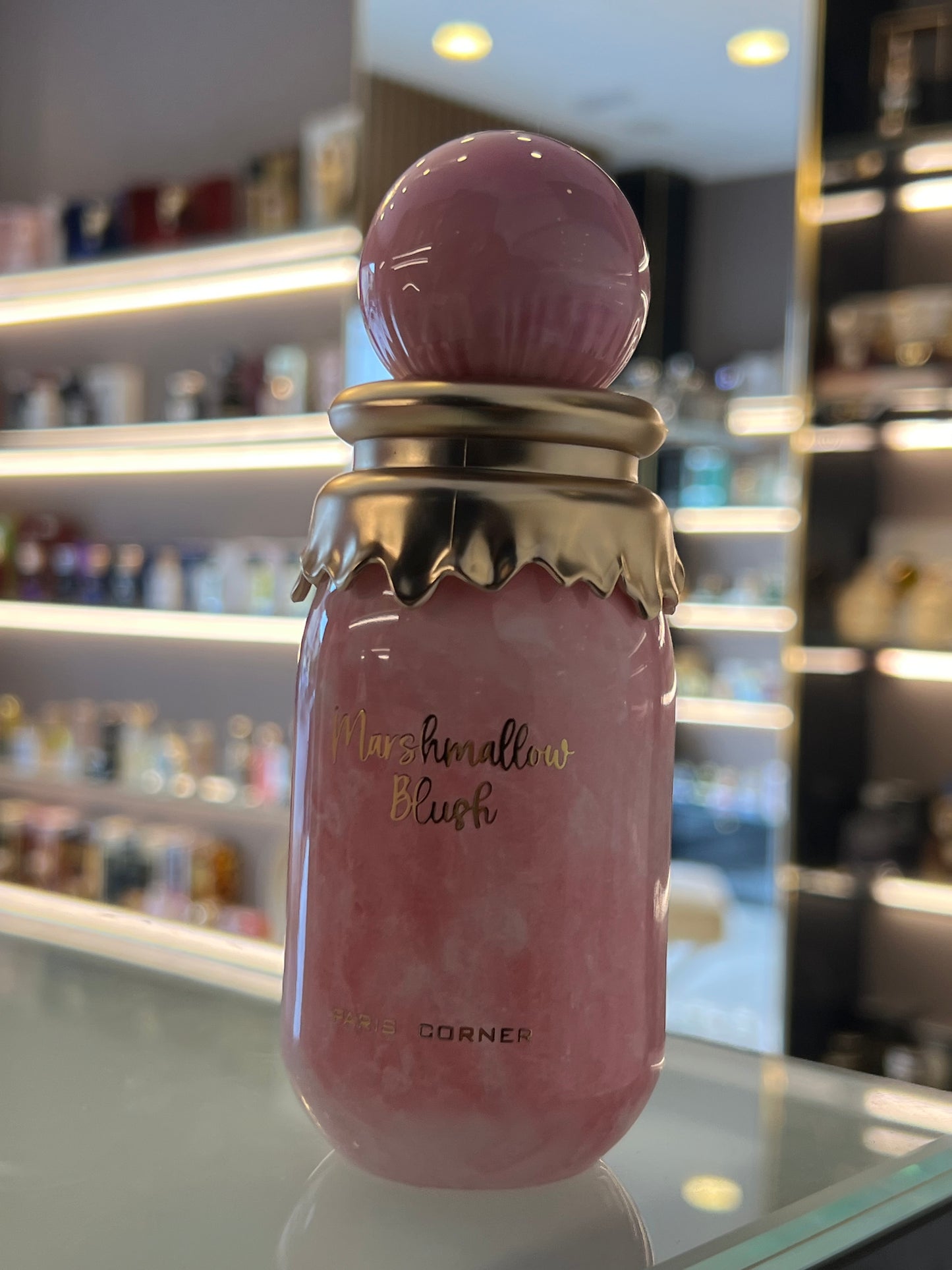 Marshmallow Blush di PARIS CORNER unisex