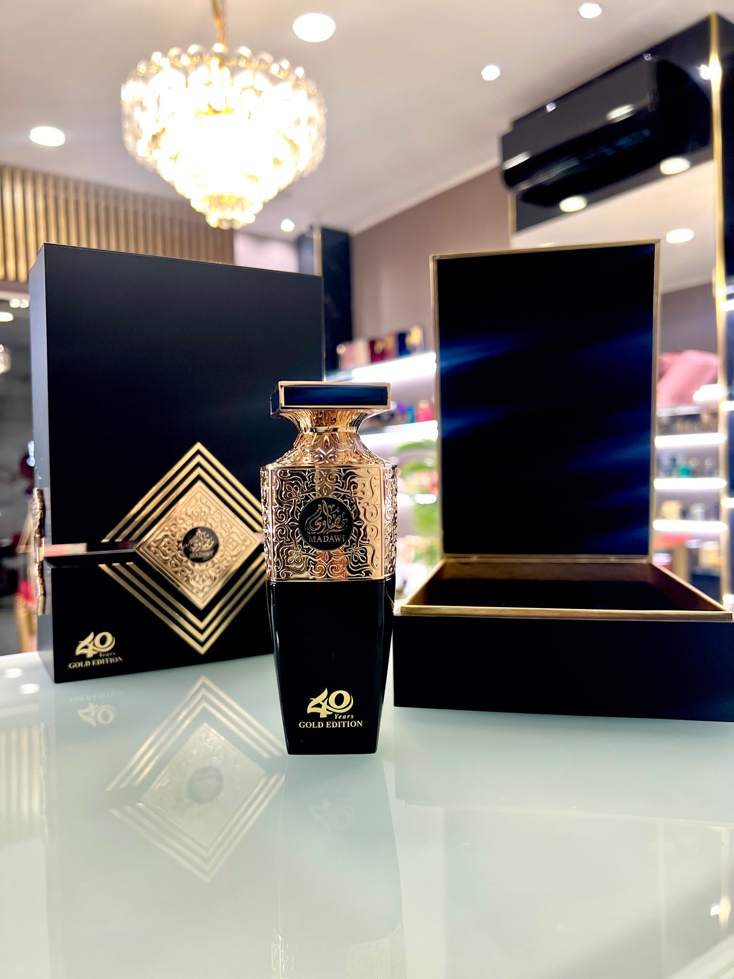 Arabian Oud Madawi Gold Edition 100ml unisex scia 6/7 durata ottima
