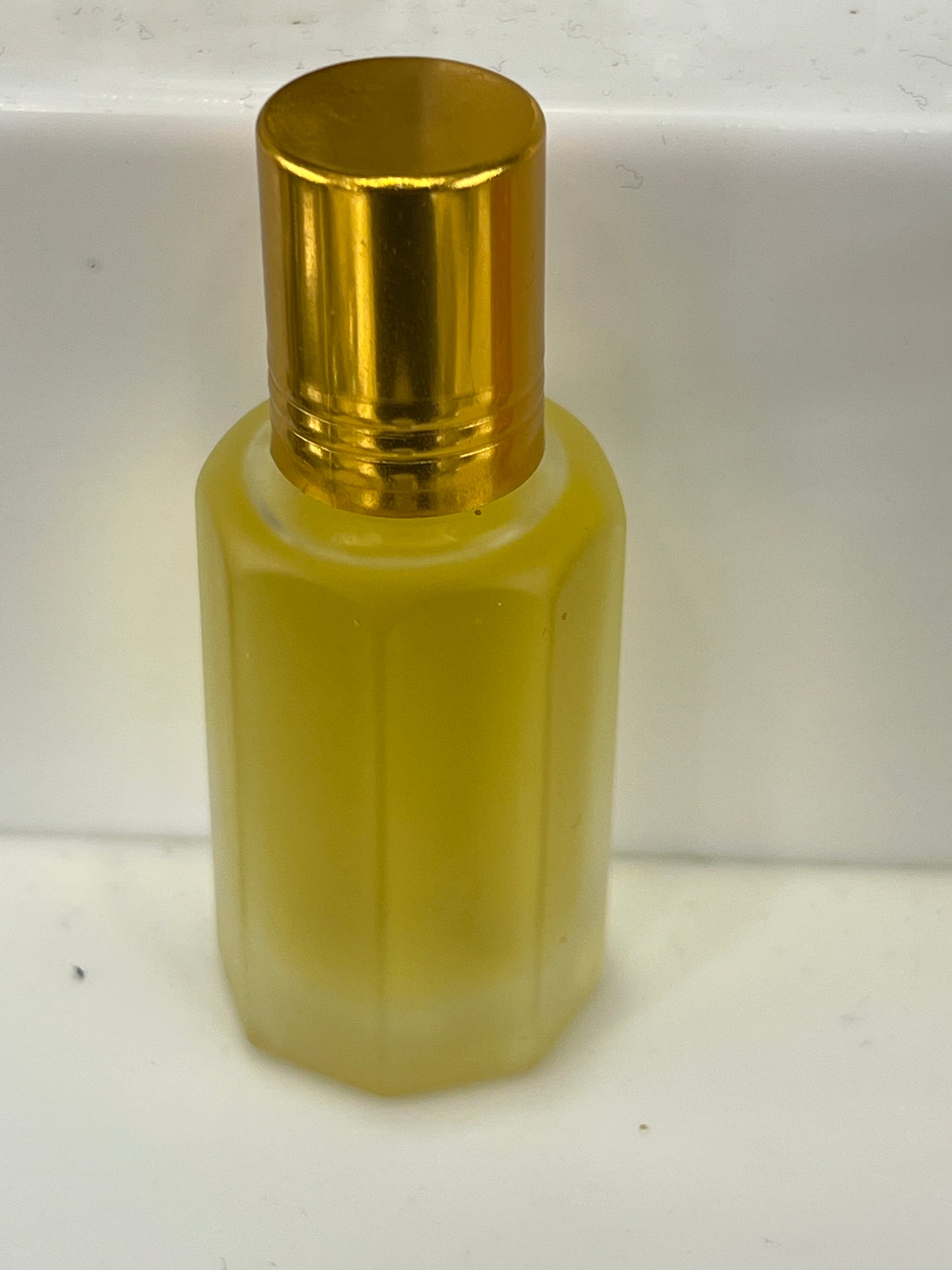 Olio essenziale corpo naturale 12ml fiore d arancio , bergamotto,tuberosa , gelsomino ,vaniglia e muschio