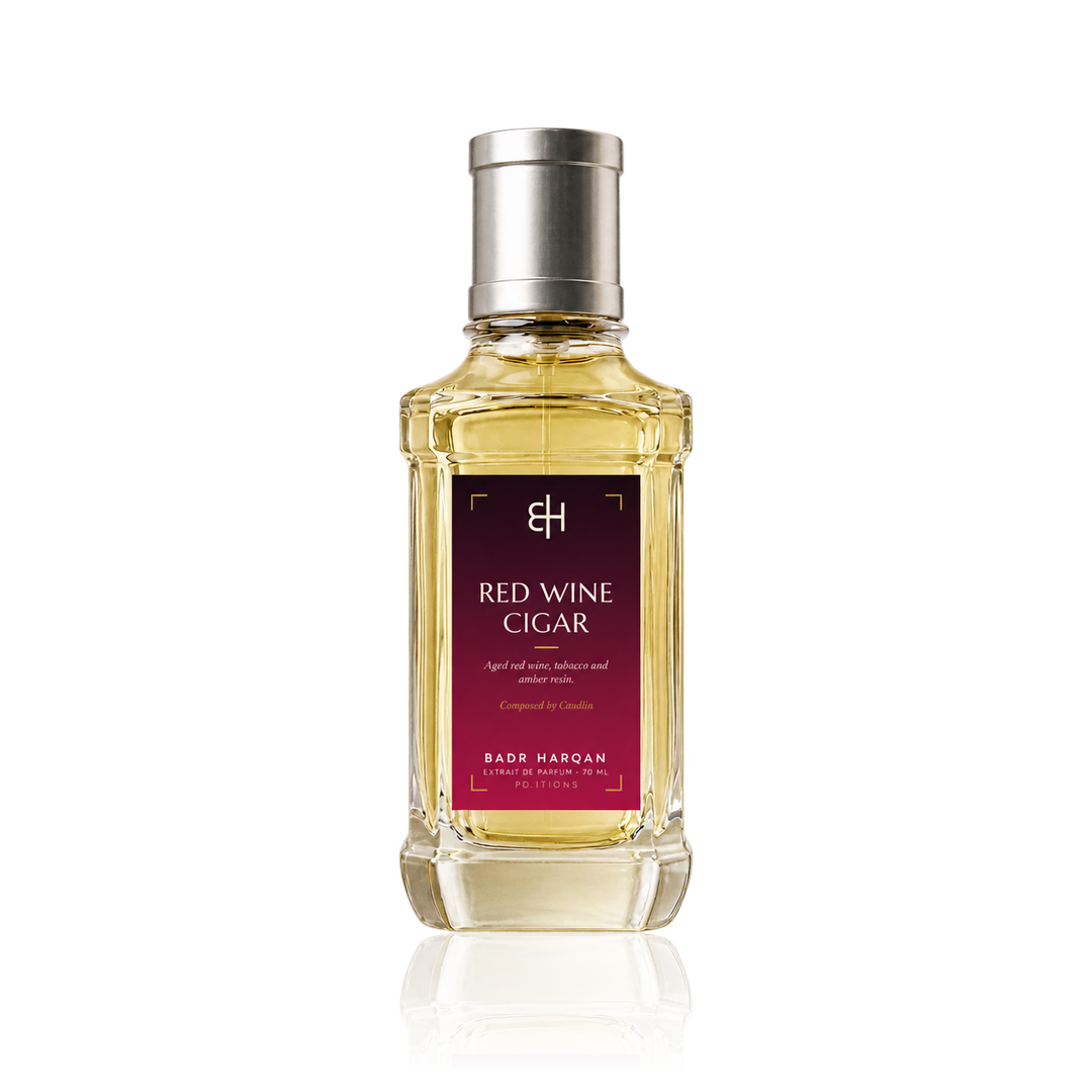 Badr Harqan Red Wine Cigar Extrait de Parfum 70 ml, flacone con etichetta bordeaux